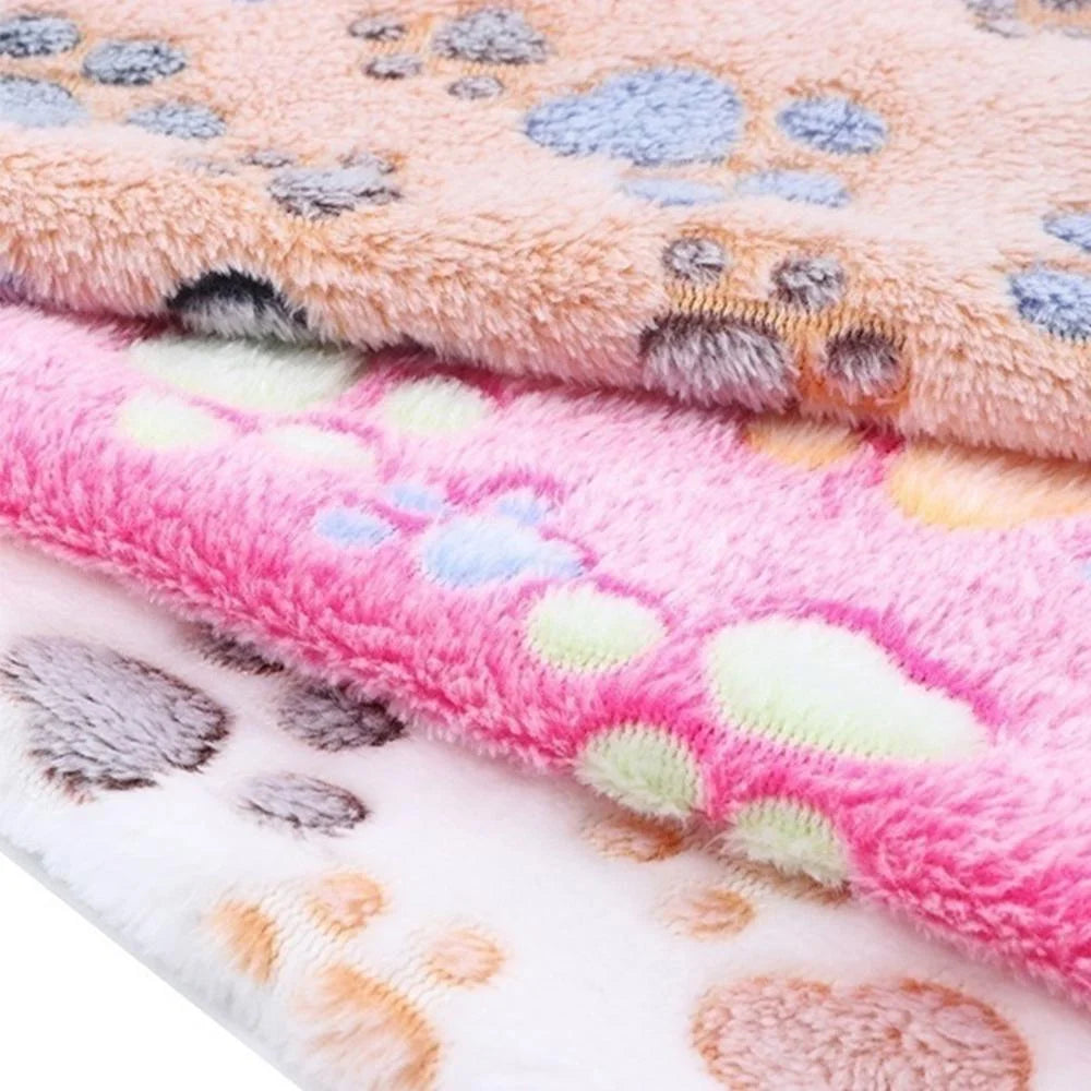 Soft Fluffy High Quality Pet Blanket Cute Cartoon Pattern Pet Mat Warm and Comfortable Blanket for Cat Dogs - PetsiePaws Co.