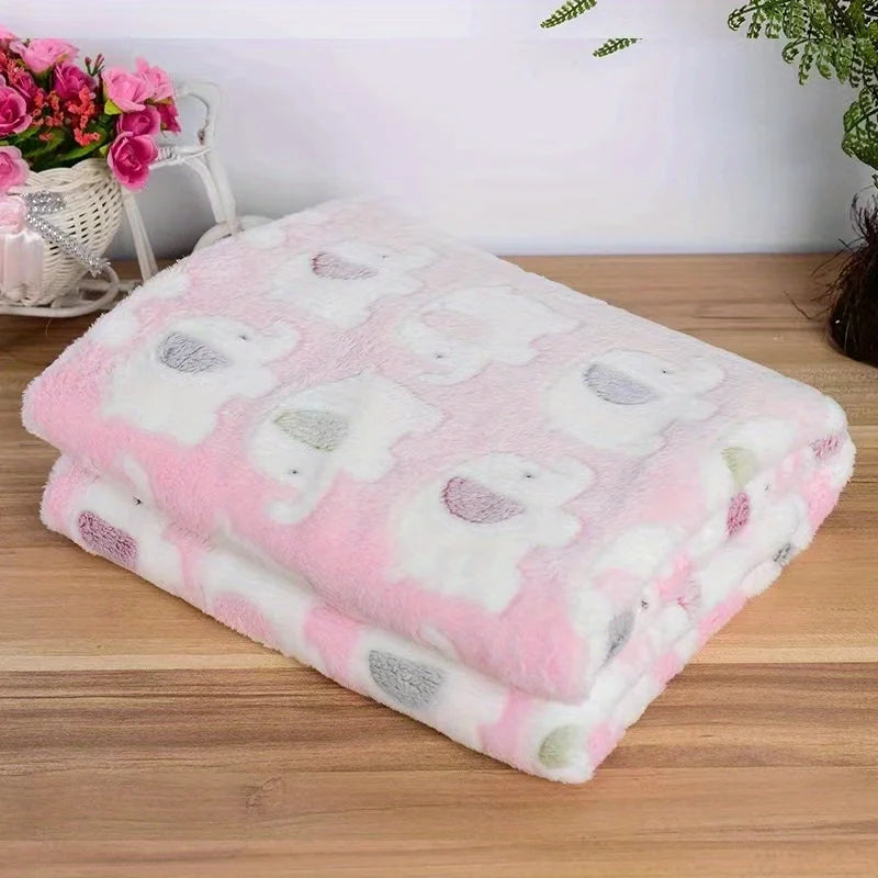 Soft and Cozy Cartoon Elephant Pet Blanket for Dogs and Cats Flannel Throw for Puppies and Kittens Universal Size Christmas Gift - PetsiePaws Co.
